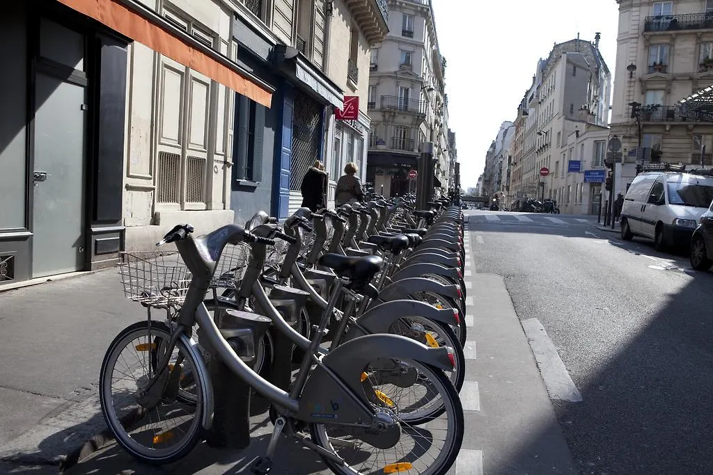 Oops! Latin Quarter By Hiphophostels-1